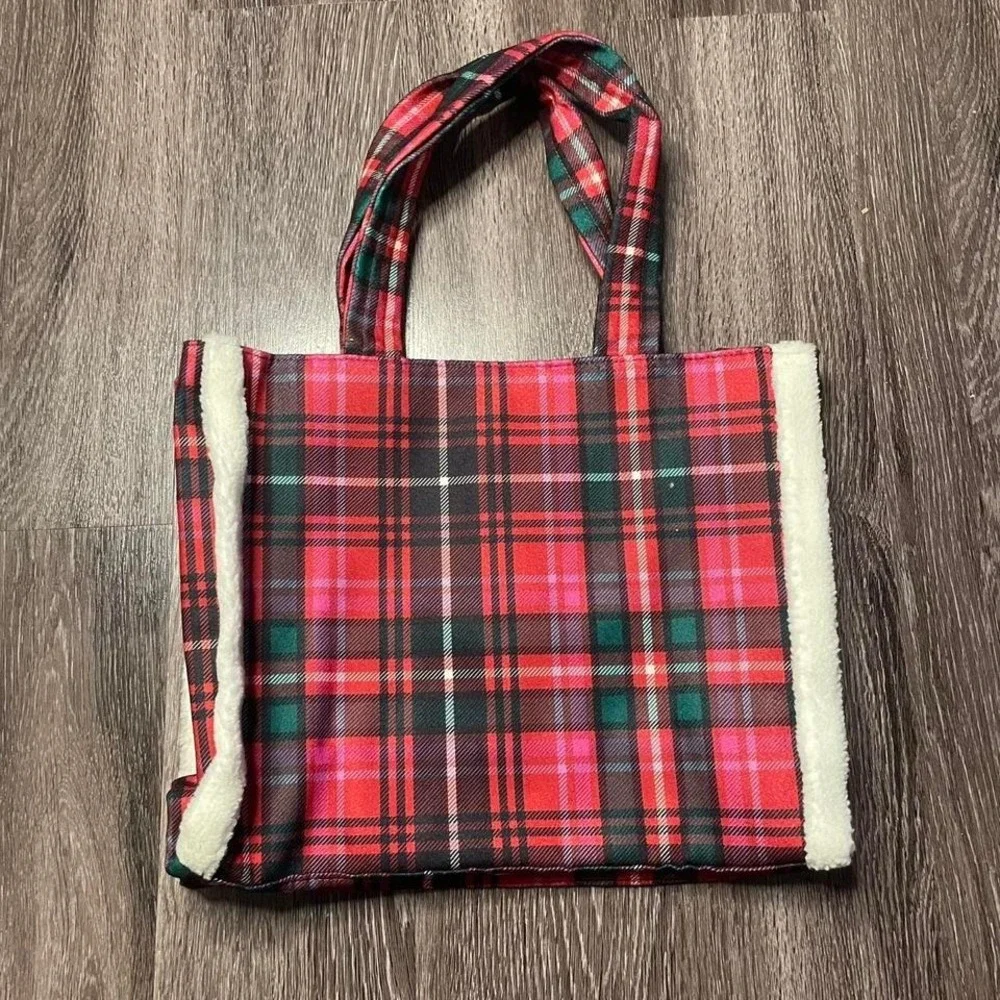 Victoria's Secret red plaid tote bag - Picture 2 of 4
